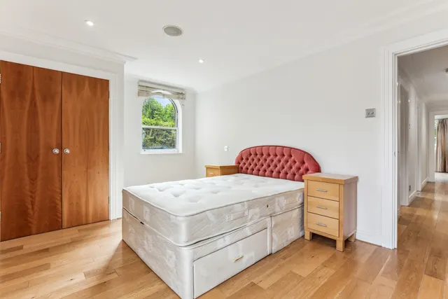 Keble Place, Barnes, SW13, photo 2