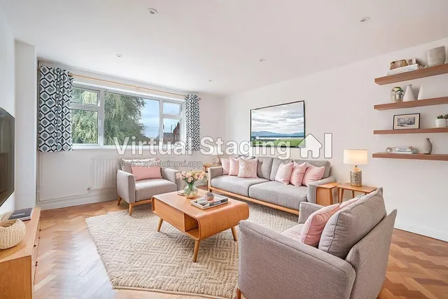 Windfield, Leatherhead, KT22, photo 2