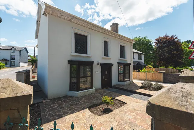 Llangurig Road, Llanidloes, Powys, SY18 6ES, photo 1