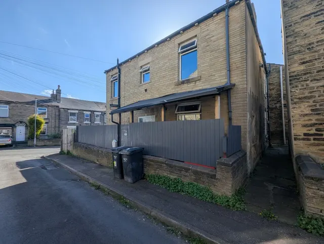Marion Street, Brighouse, HD6, photo 1