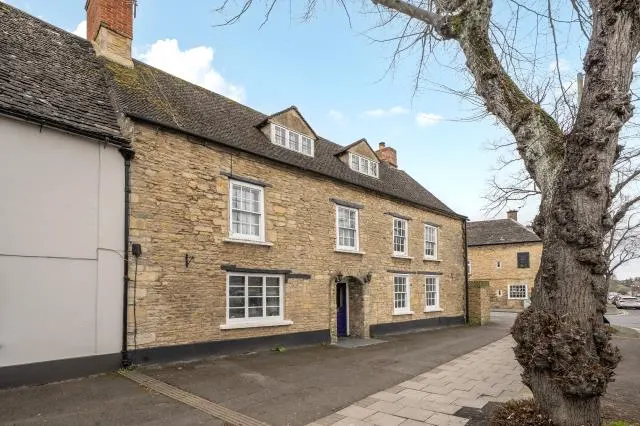Corn Street, Witney, OX28, photo 1