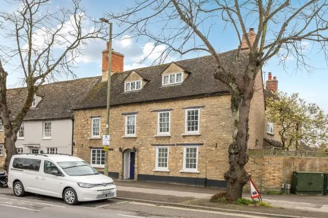 Corn Street, Witney, OX28, photo 2
