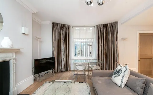 Welbeck Street, Marylebone, W1G, photo 3