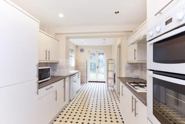Acland Close, Headington, OX3, photo 2