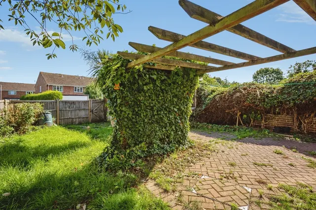 Langdale Grove, Bingham, NG13, photo 2