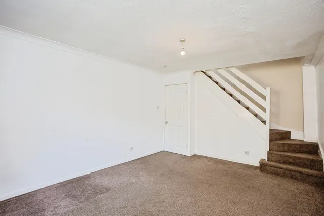 Langdale Grove, Bingham, NG13, photo 3