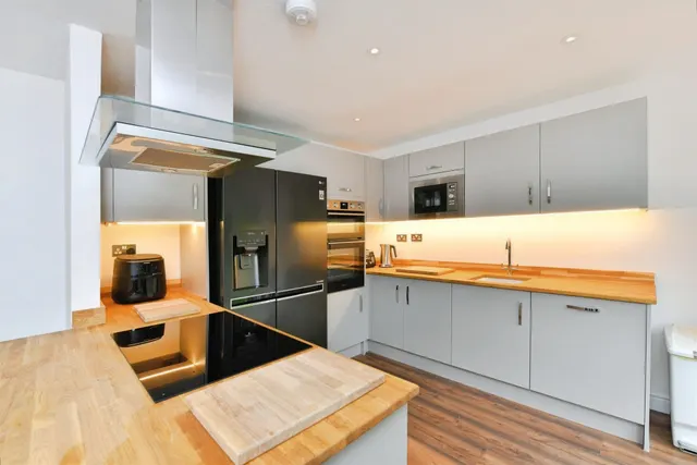Brookfield Close, Plympton, PL7, photo 3