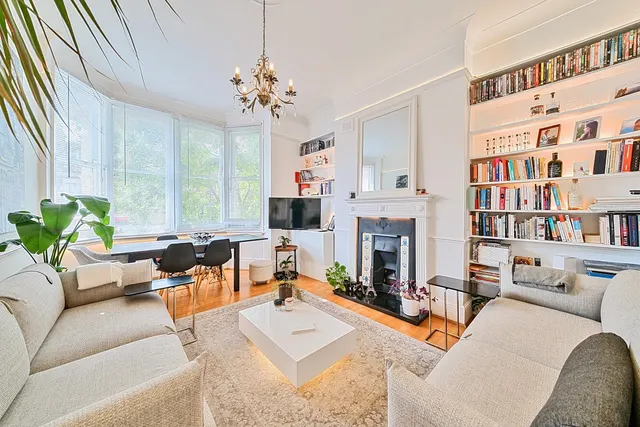 Archway Road, Highgate, London, N6, photo 1
