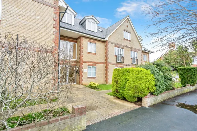 Victoria Drive, Bognor Regis, PO21, photo 1