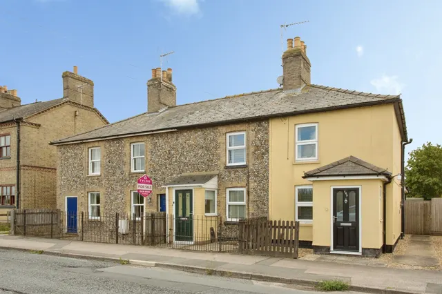 2 bedroom house — Burwell Road, Exning, Newmarket