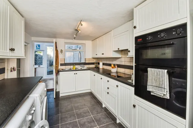 High Street, Wanstrow, BA4, photo 2
