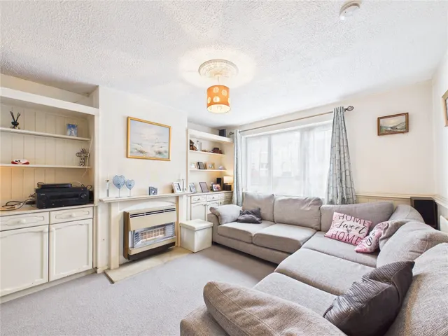 Mendip Crescent, Downend, BS16, photo 2
