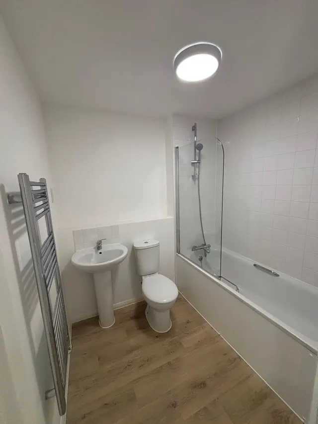 Blackhall Meadow, Loxwood, RH14, photo 3