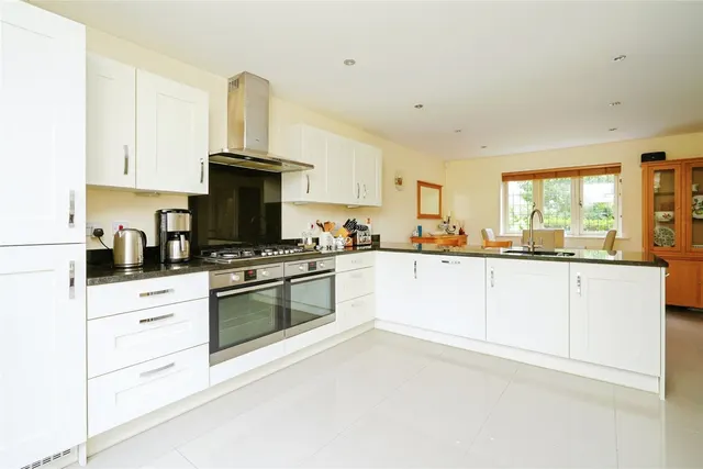 Hart Close, Upper Rissington, GL54, photo 3