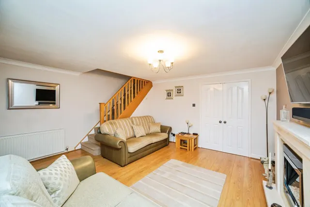 Hill View Road, Kimberworth, S61, photo 3