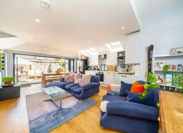Gilbey Road, Tooting, SW17, photo 1