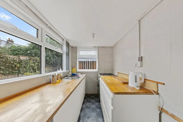 Howson Road, Warrington, WA2, photo 3