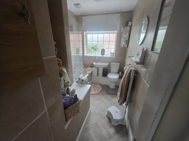 Lodge Farm Lane, Arnold, NG5, photo 3