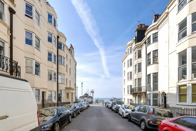 Madeira Place, Brighton, BN2, photo 1