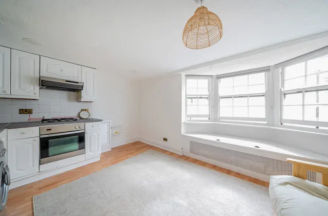 Madeira Place, Brighton, BN2, photo 3