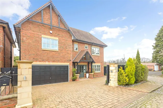 Horseshoe Lane, Alderley Edge, SK9, photo 1