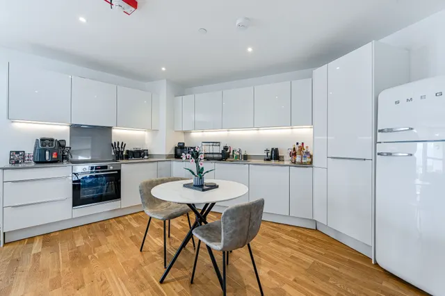 Photo 2 — Apartment 81, Brouard Court, BROMLEY