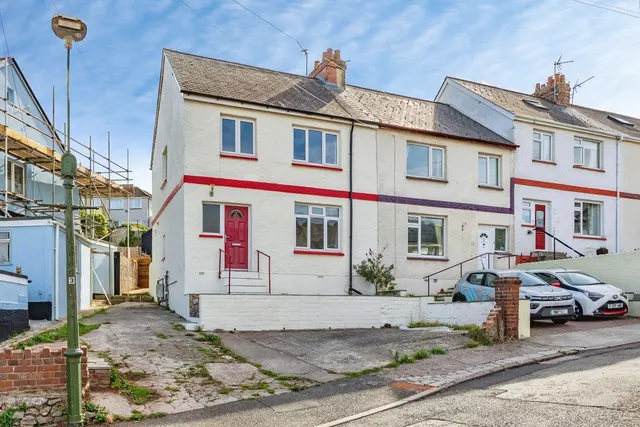 3 bedroom house, Hayes Gardens, Paignton, TQ4