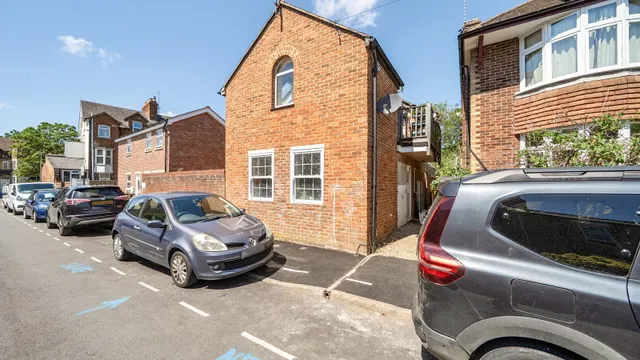 Henley Street, Cowley, OX4, photo 2