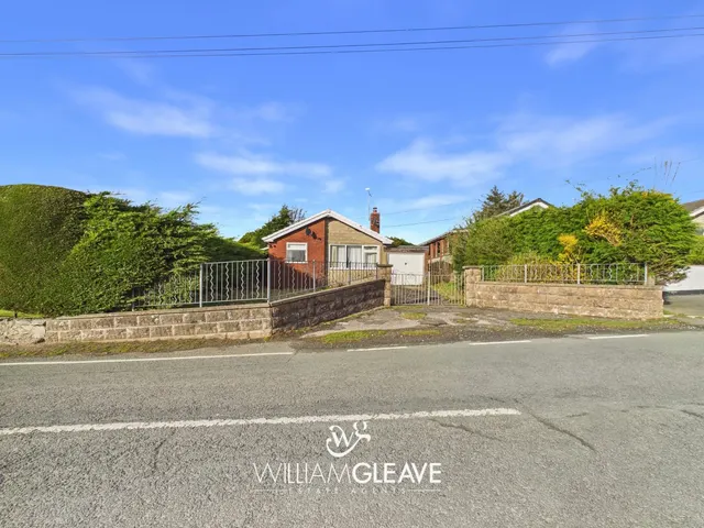 2 bedroom house — Brynford, Holywell, Flintshire, CH8 8AP