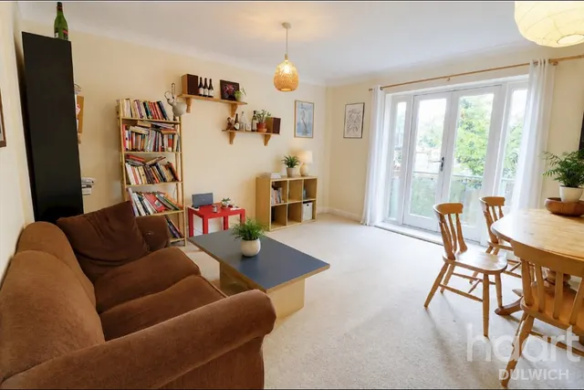 Blenheim Grove, SE15, photo 2