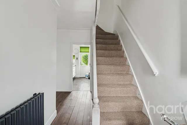 Christchurch Avenue, Harrow, HA3, photo 2