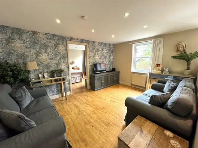 Hanover Road, Weymouth, DT4, photo 3