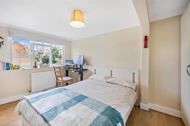 Dennington Park Road West Hampstead, London, NW6, photo 3