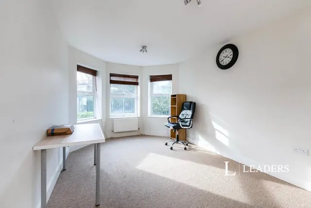 Ophir Road, Bournemouth, BH8, photo 2