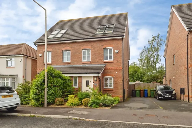 Newhaven Road, Stockport, Greater Manchester, SK5, photo 1