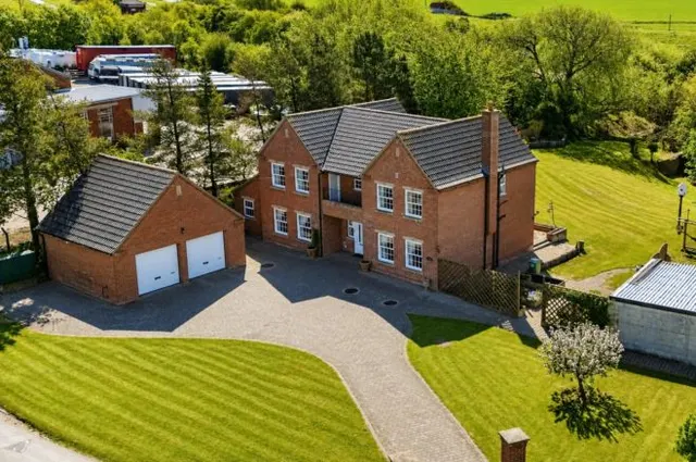 Photo 2 — Ferry Road, Southrey, Lincoln