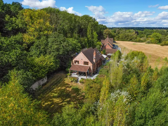 Yarningale Common, Warwick, CV35, photo 2