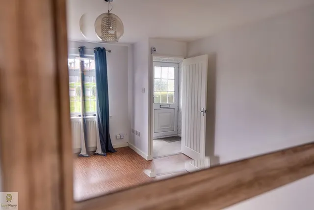 Burlington Drive, Stafford, ST17, photo 1