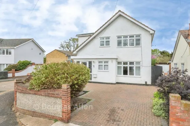 Parsonage Road, Rainham, RM13, photo 1