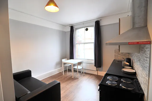 Cheniston Gardens, Kensington, W8, photo 3