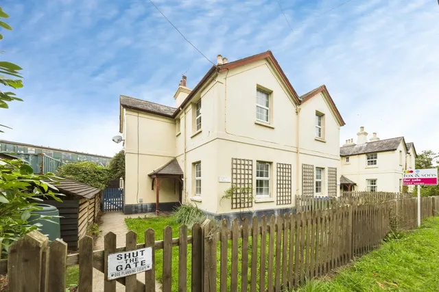 Railway Cottages, Sheffield Park, TN22, photo 1