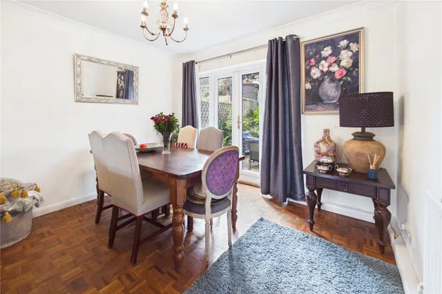 New Road, Newbury, RG14, photo 3