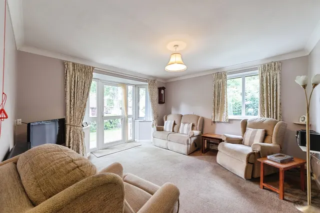 Portershill Drive, Shirley, B90, photo 3