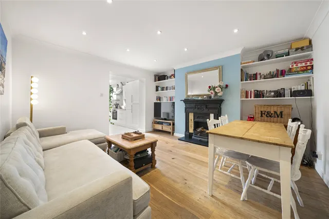 St. Andrew's Road, Surbiton, KT6, photo 2