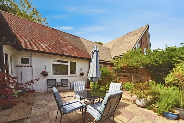 Foxley Lane, Purley, CR8, photo 1
