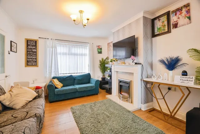 Carisbrooke Avenue, Middlesbrough, TS3, photo 3