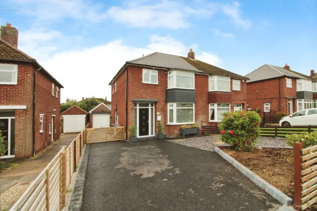 Grange Road, Rotherham, S60, photo 1