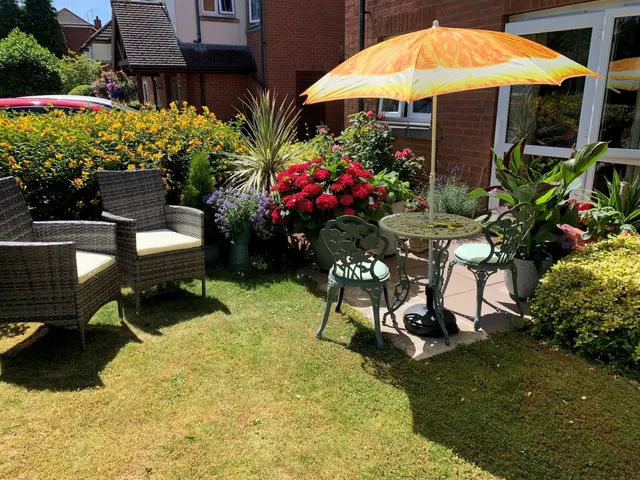 Kenilworth Road, Balsall Common, CV7, photo 1