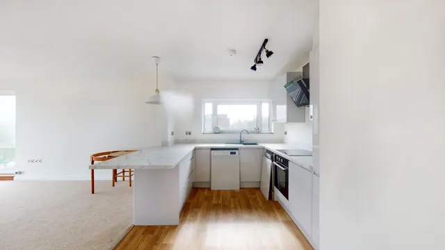 Hartslock Court, Shooters Hill, RG8, photo 2
