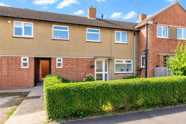 Willow Crescent, Oakham, LE15, photo 1